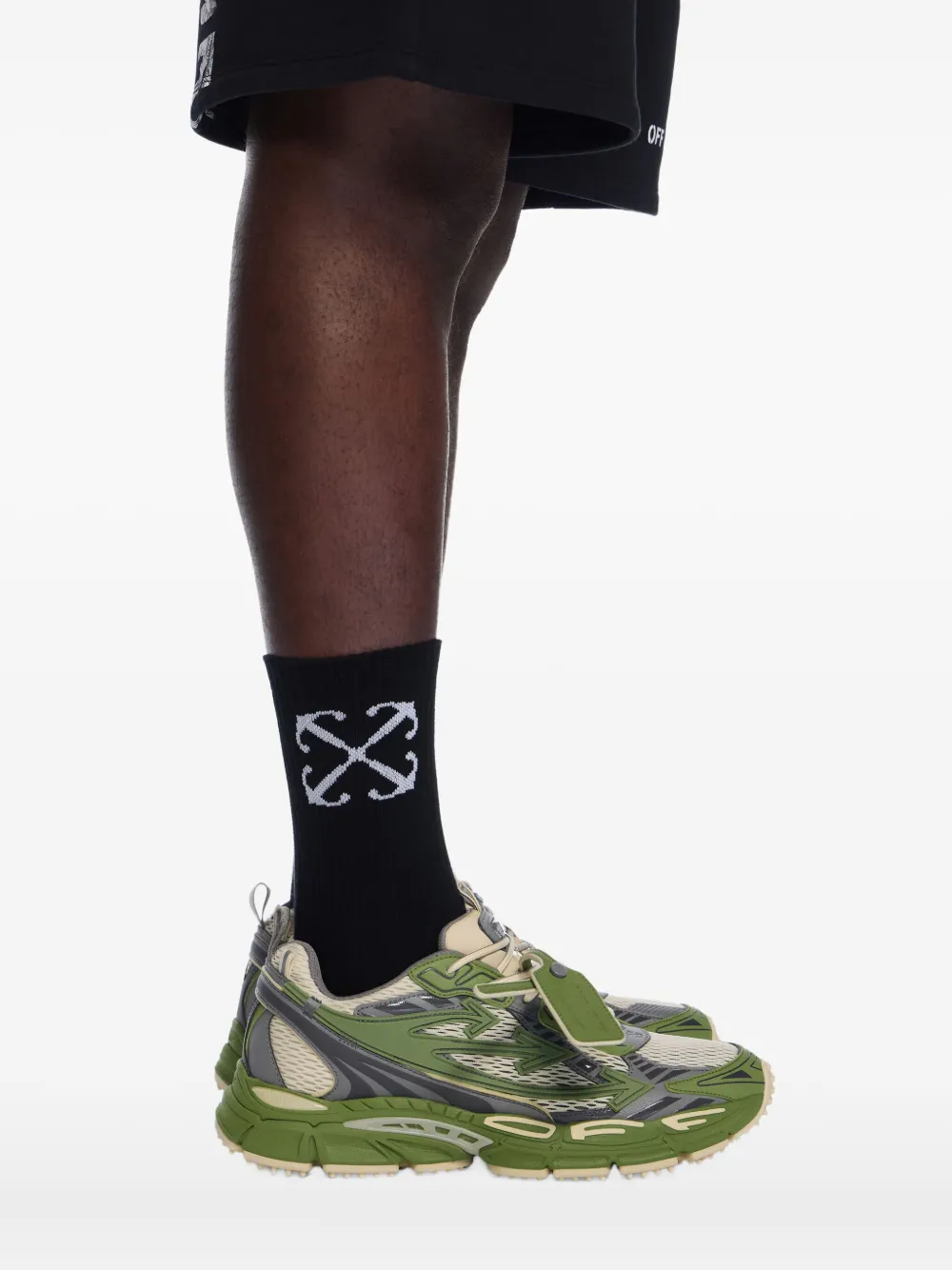 Be Right Back sneakers
